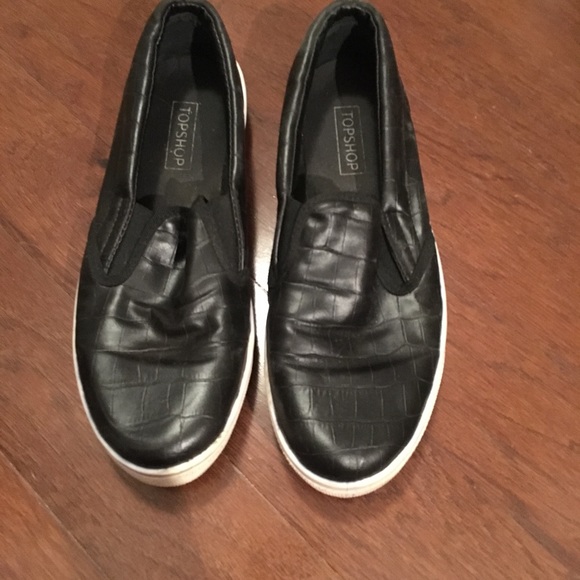 Topshop Shoes - Topshop black ankle shoes women’s size 7